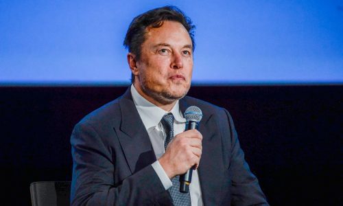 Elon Musk seeks to reassure advertisers on Twitter Spaces
